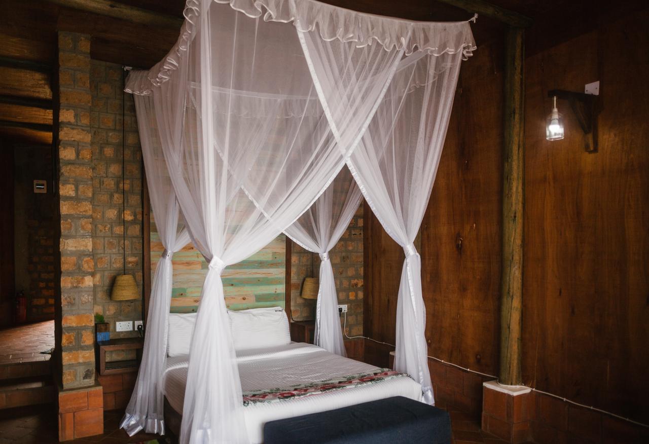 Buvi Lodge Limited Entebbe Kültér fotó